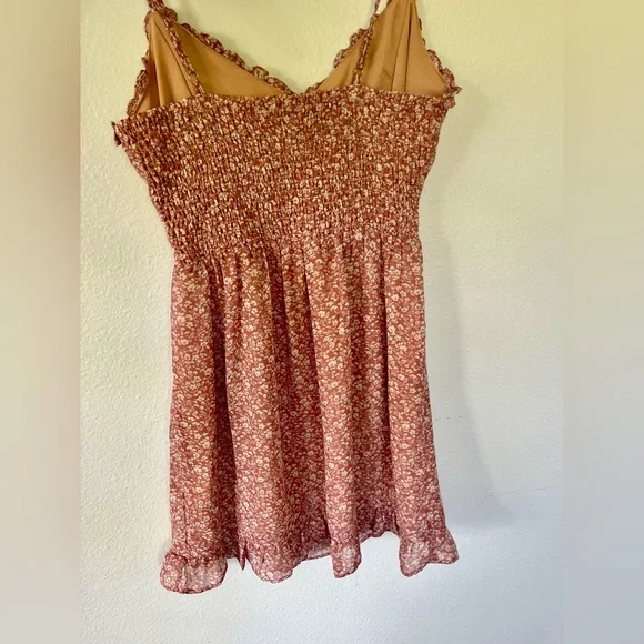 urban outfitters pink floral mini dress - Picture 3 of 6